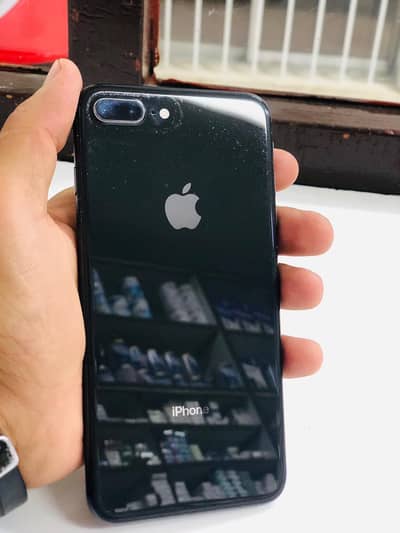 Apple iPhone 8 Plus