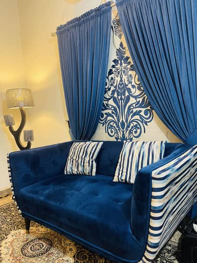 Sofa with curtains complete set
