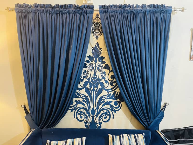 Sofa with curtains complete set 3
