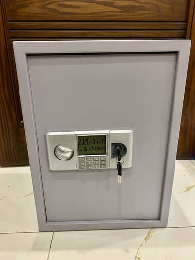 Digital Safe Locker