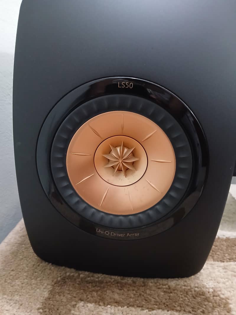 KEF LS50 0