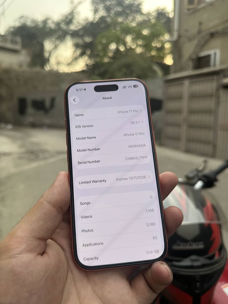 Apple iPhone 17 Pro 2
