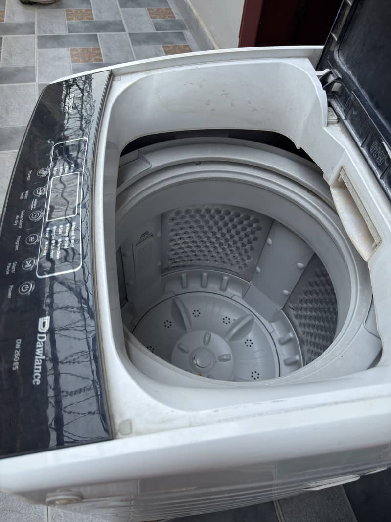 Dawlance Automatic Washing Machine 8