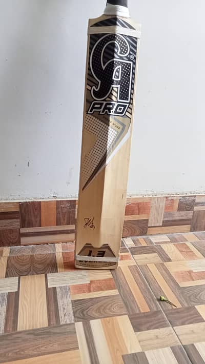 Perimium cricket kit for cricketer - Sarfaraz Ahmed signed bat