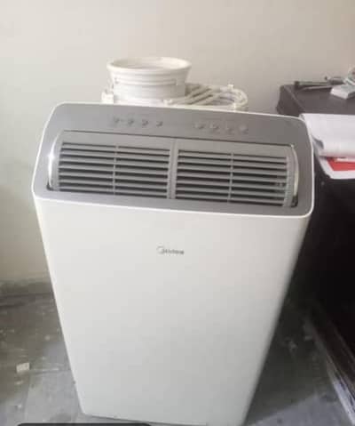 media AC . . DC inverter 220 vote. . remote available. .  03102110101.