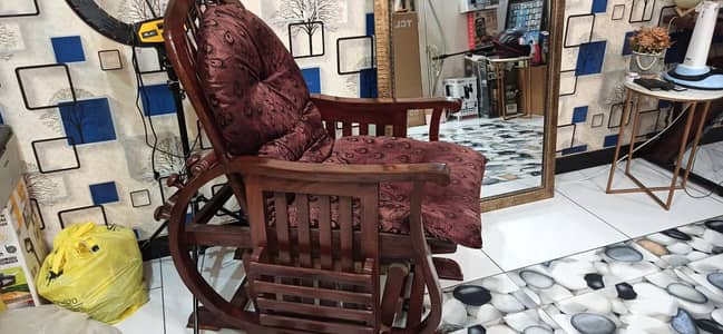 High Quality Shesham wood Rocking chair
