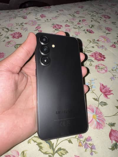 Samsung Mobile S24