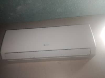 Gree 12pith 1 ton inverter ac