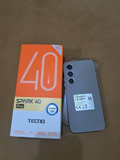 Tecno Spark 40 Pro