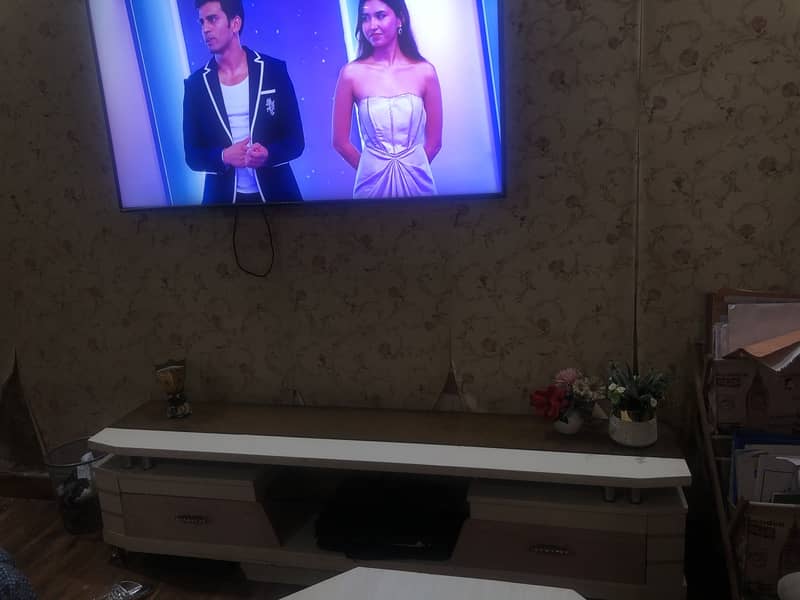Tv table 3
