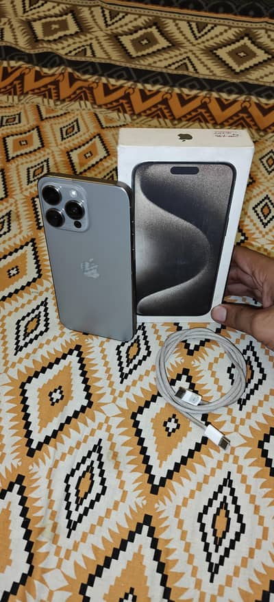 Apple iPhone 15 Pro Max