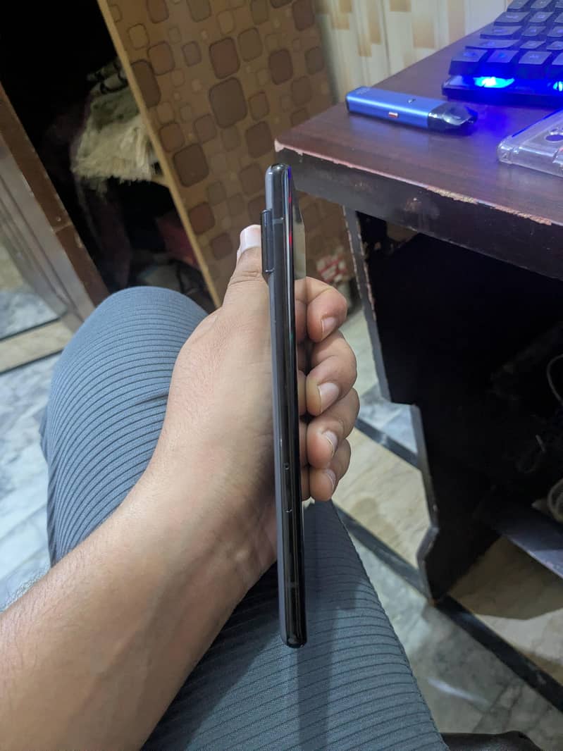Google Pixel 6 Pro 2