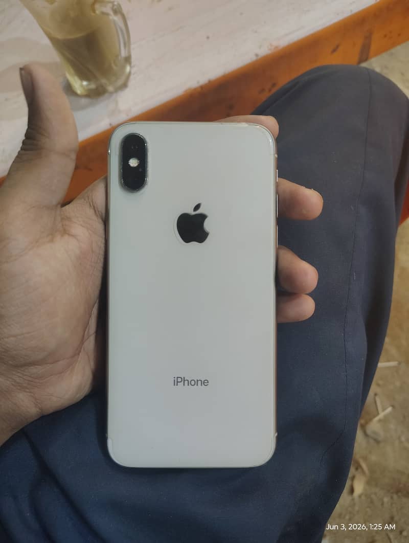 Apple iPhone X 5