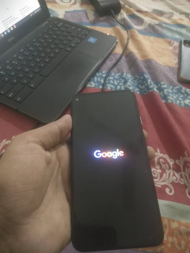 Google Pixel 4a 5