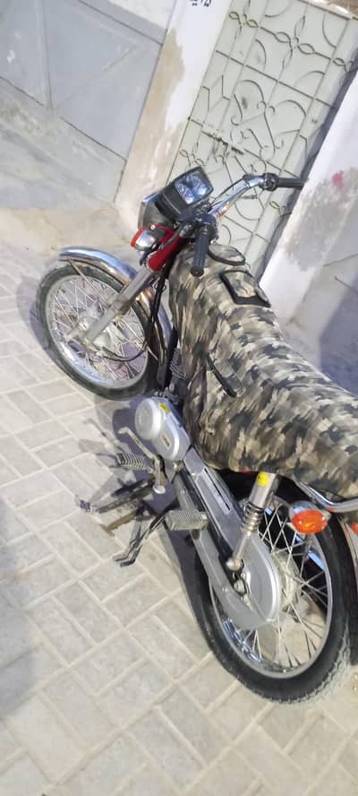 95000 Unique 125 2021