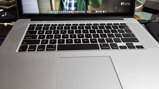 MacBook Pro (Retina, 15-inch, Mid 2015)