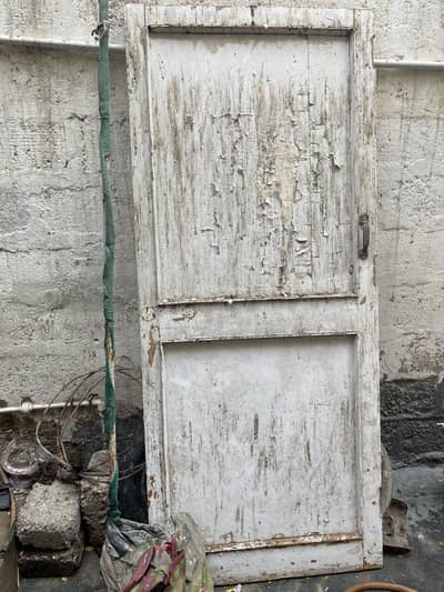Purana wooden door