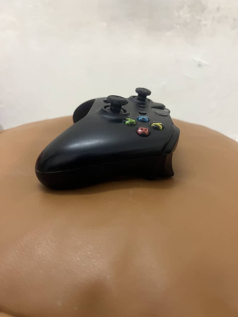 Xbox One Controller 4