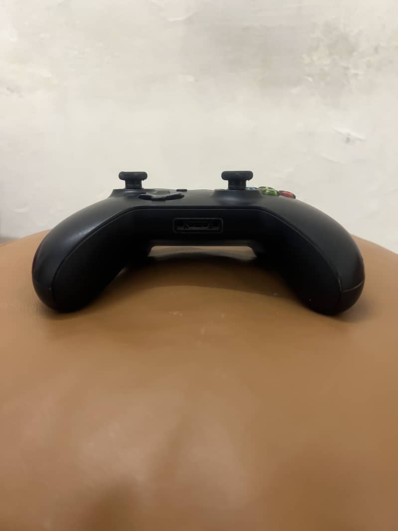 Xbox One Controller 5