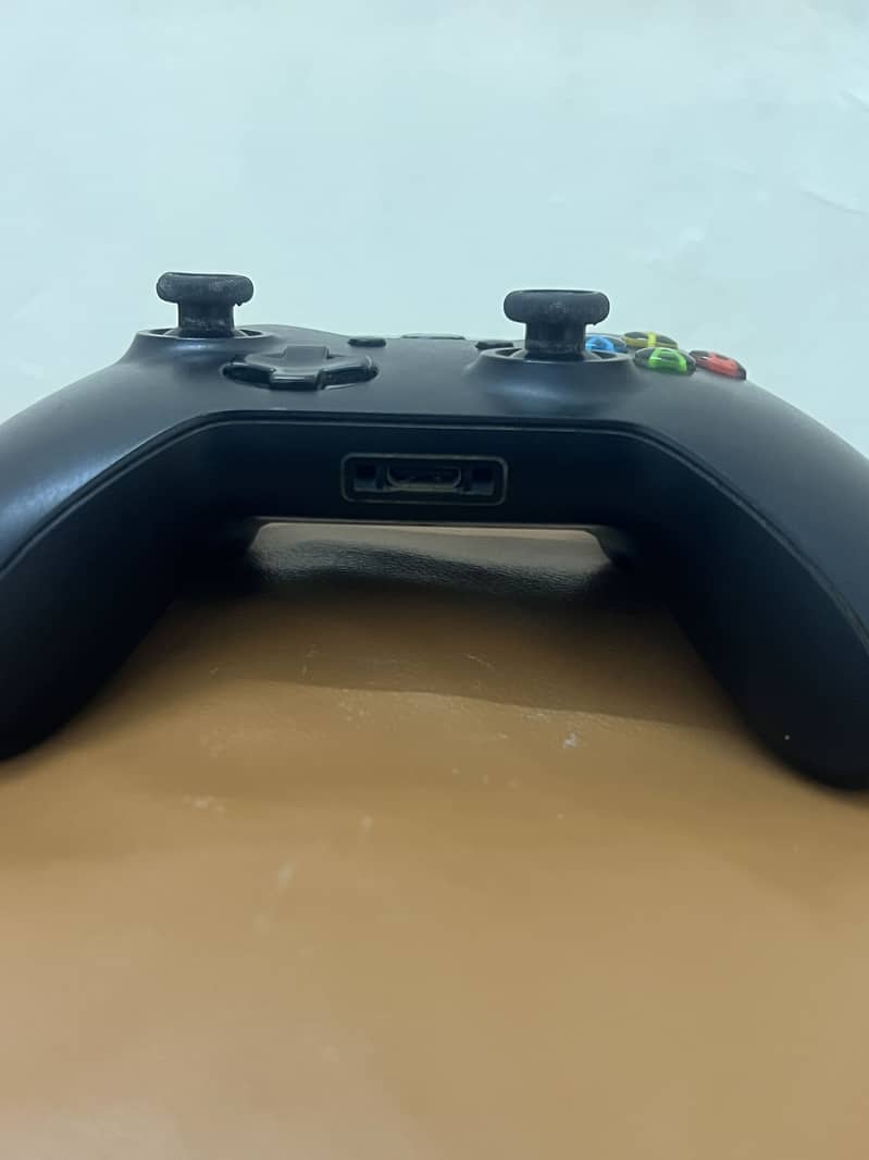 Xbox One Controller 9