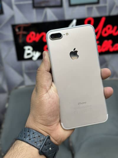 iPhone 7Plus 32GB Pta Approved Mint Condition