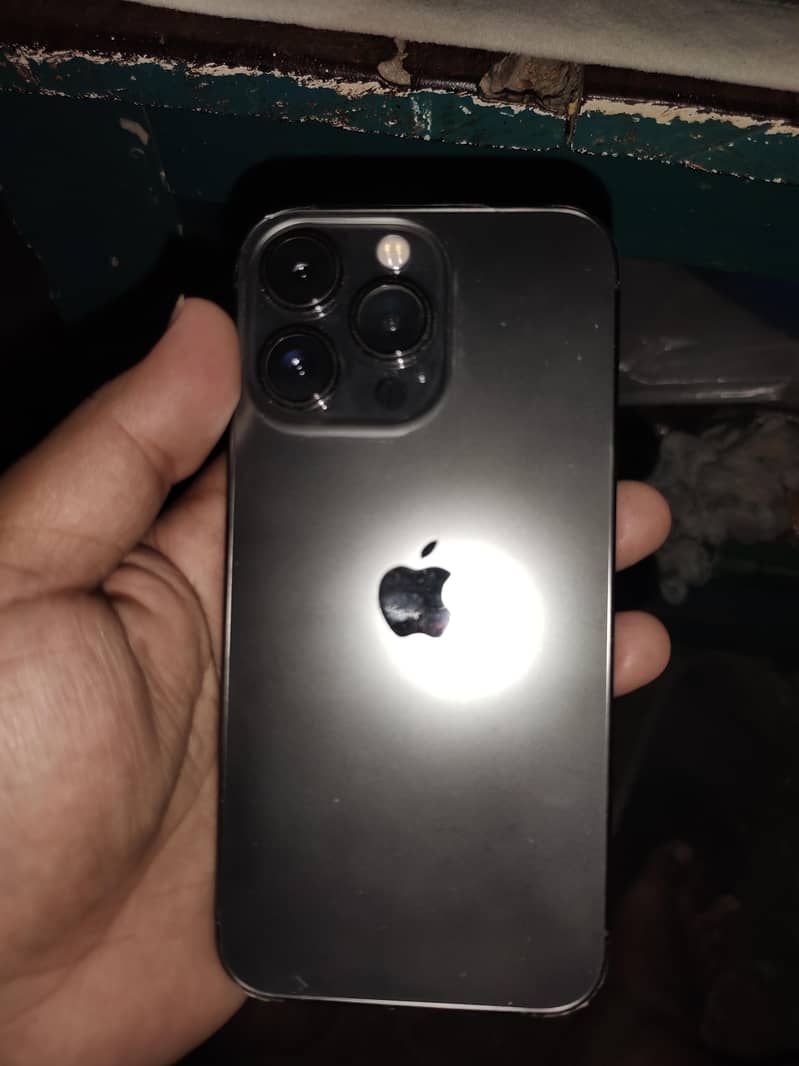Iphone 13pro 1