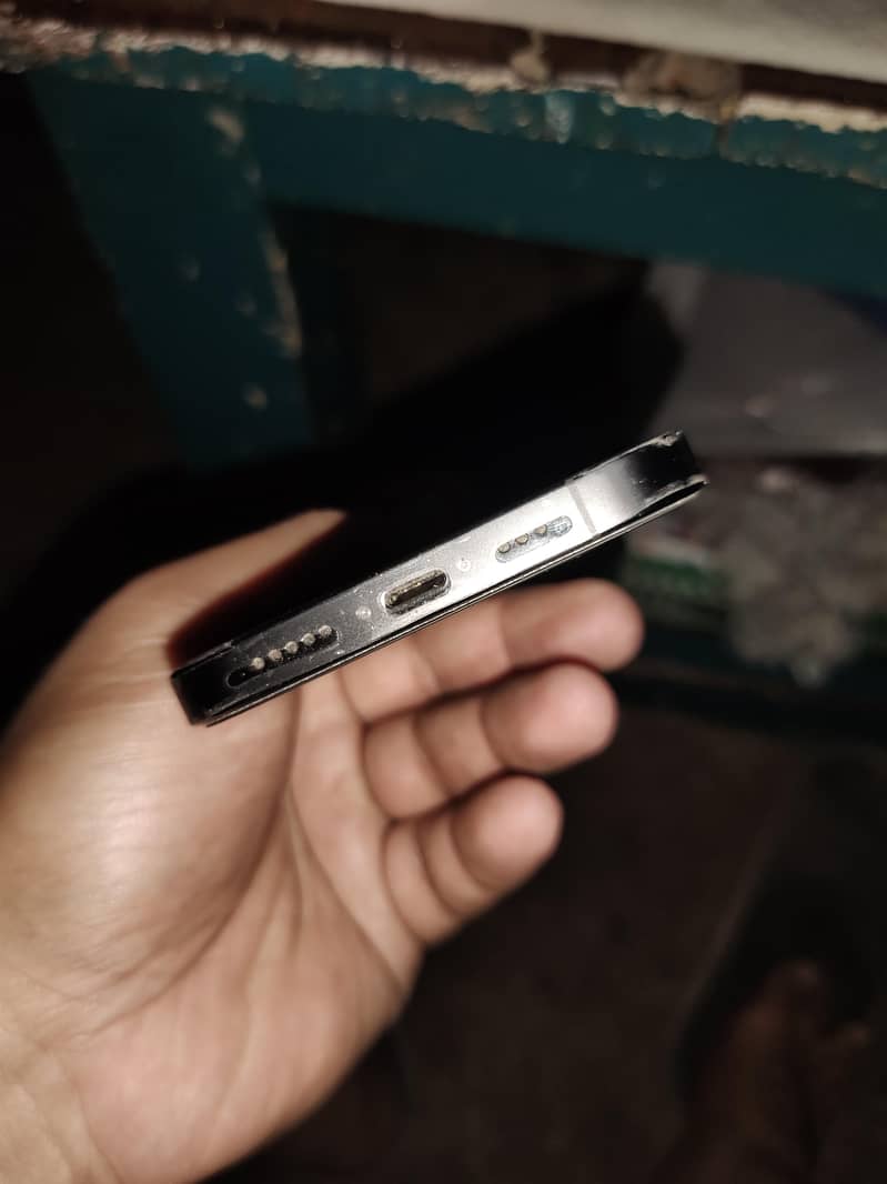 Iphone 13pro 6