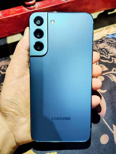 Samsung Mobile S22 Plus