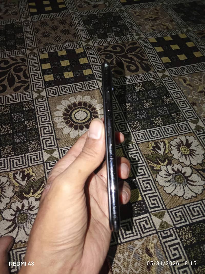 Apple iPhone X 4