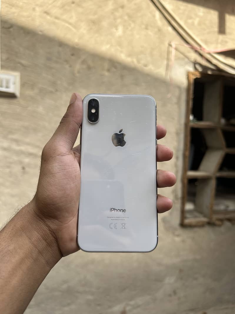Apple iPhone X 6