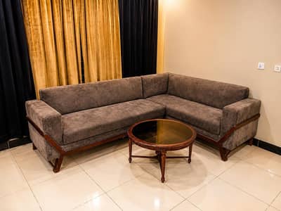 Luxury 5 Seater L shaped Sofa set 50% Off