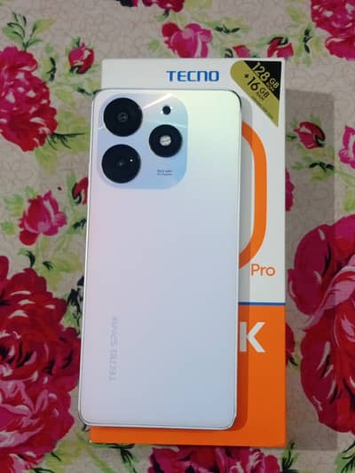 Tecno spark 10 pro