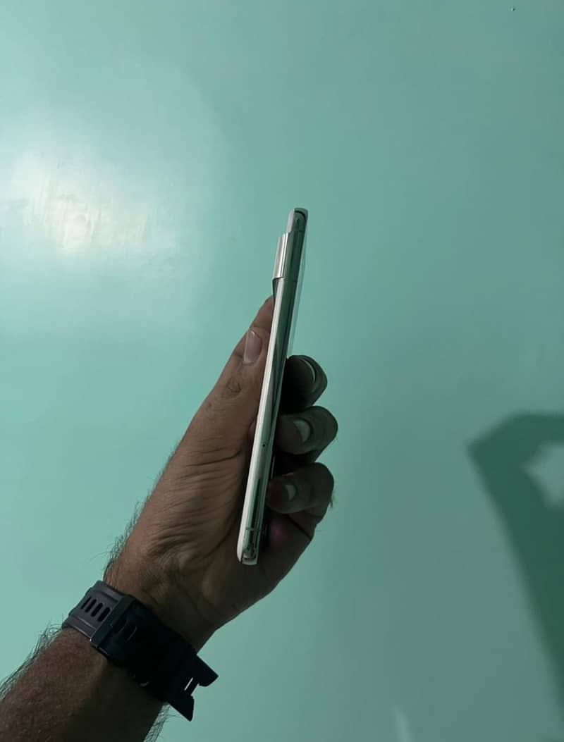 Google Pixel 8 Pro 0