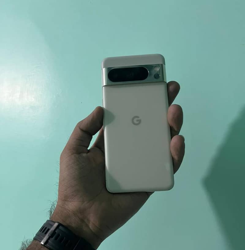 Google Pixel 8 Pro 3