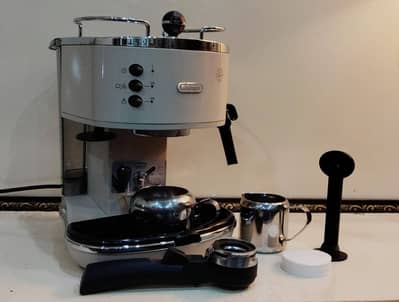 De'Longhi ECP3630 Espresso & Cappuccino Machine (Excelle