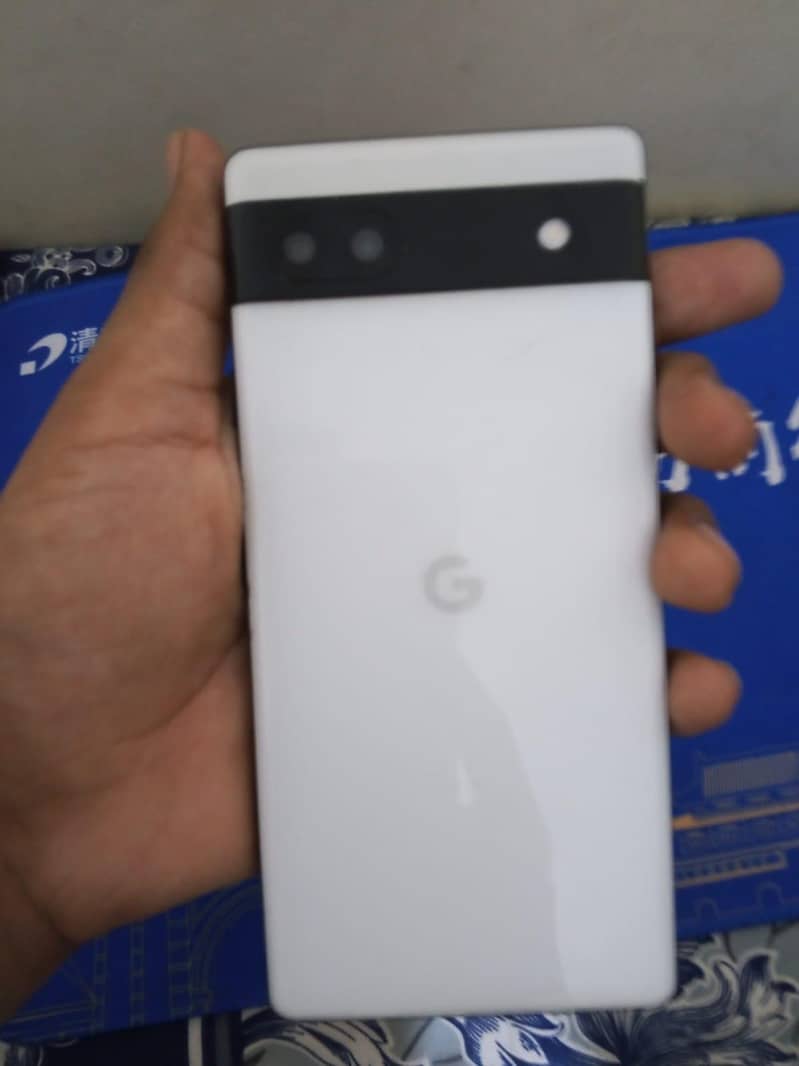 Google Pixel 6a 1