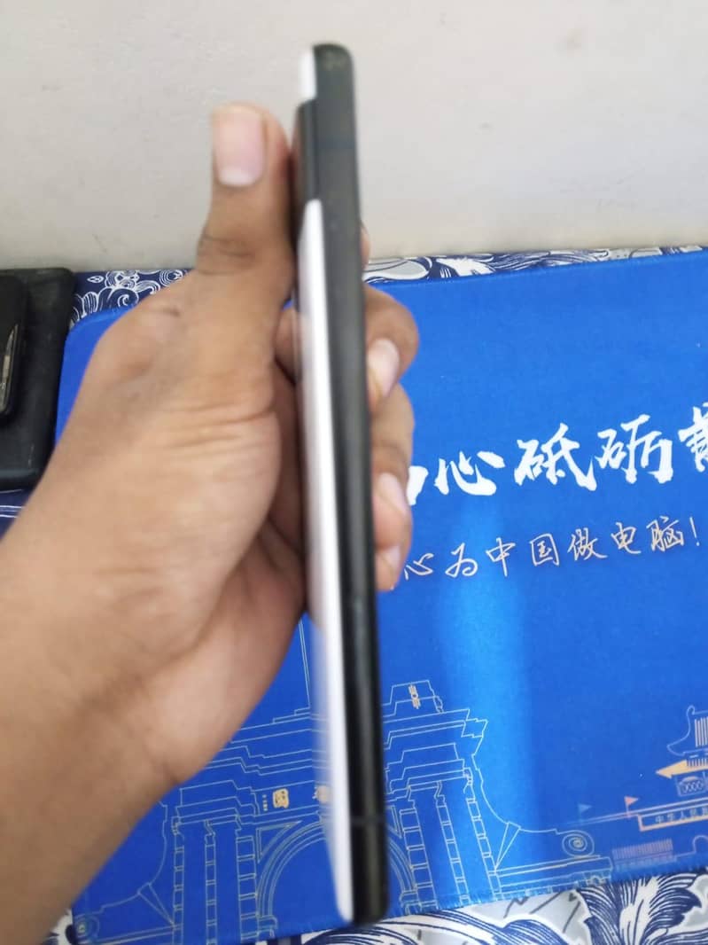 Google Pixel 6a 4
