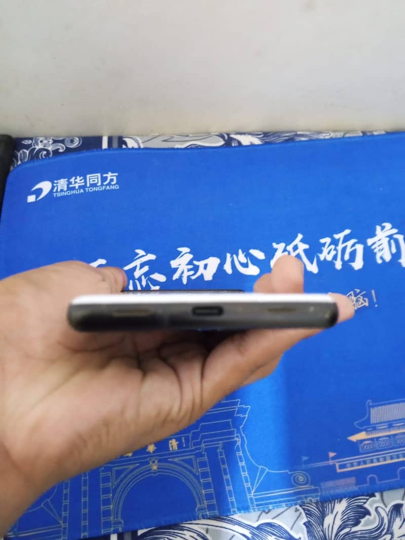 Google Pixel 6a 5
