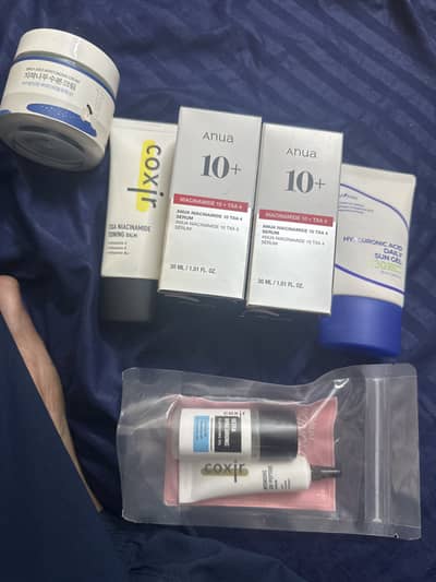 FULL SWISS PRODUCT ORIGNAL SKINCARE PRODUCTS IN PAKAGE WITH HEAVY DISC