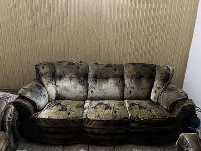 Sofa set for sale (3 pieces)