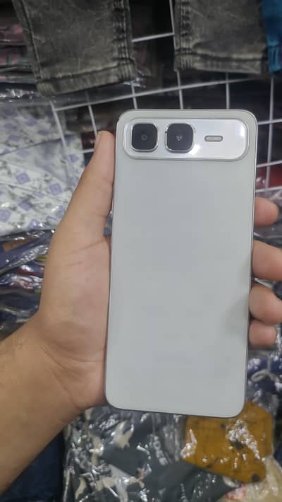 Infinix Smart 10plus 20 days use just 03096818829 urgent sale