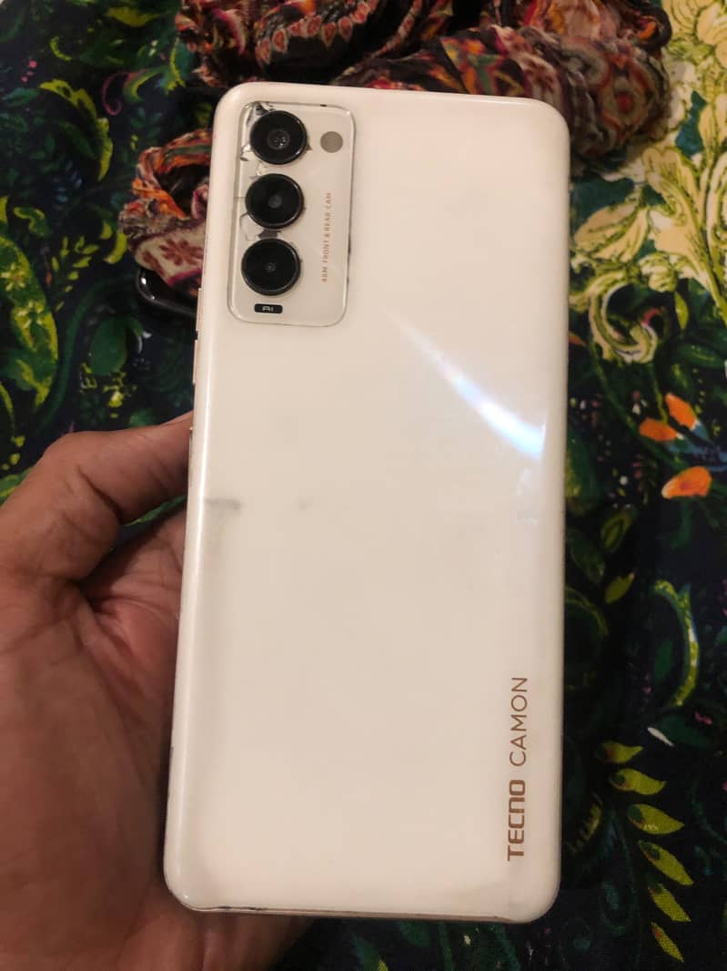 Tecno CAMON 18T 1
