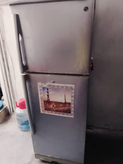 Pel fridge and freezer in genuine and working condition,