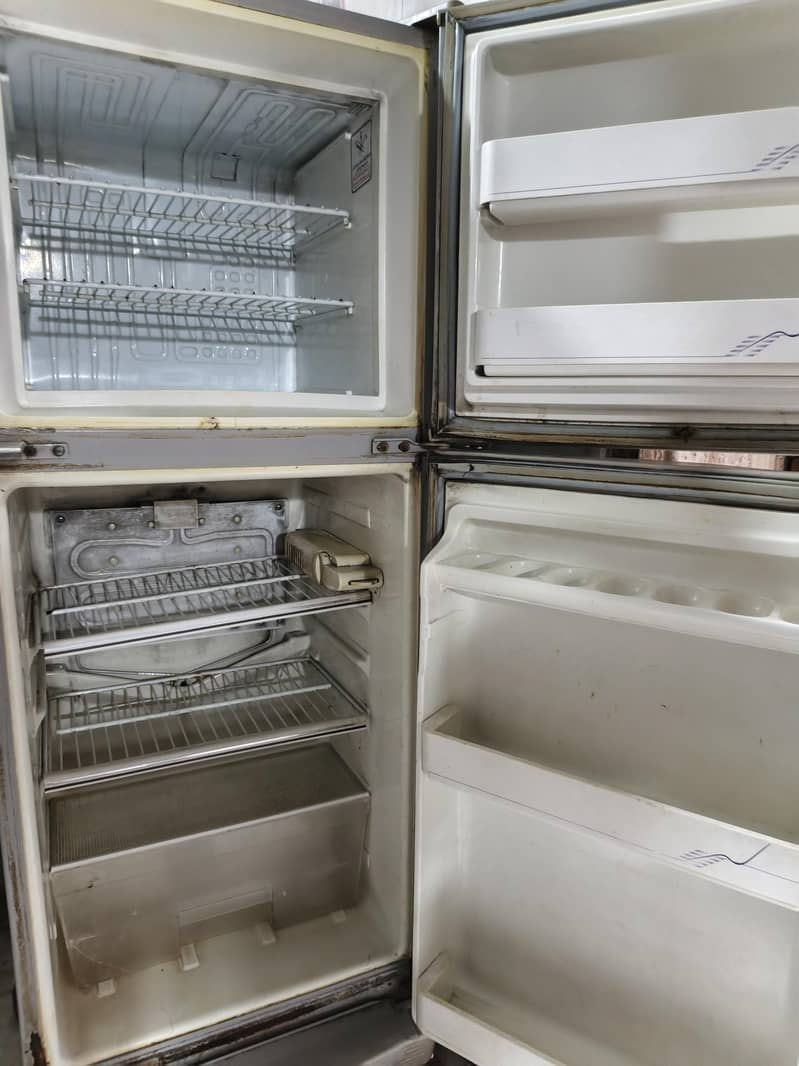 Fridge 0