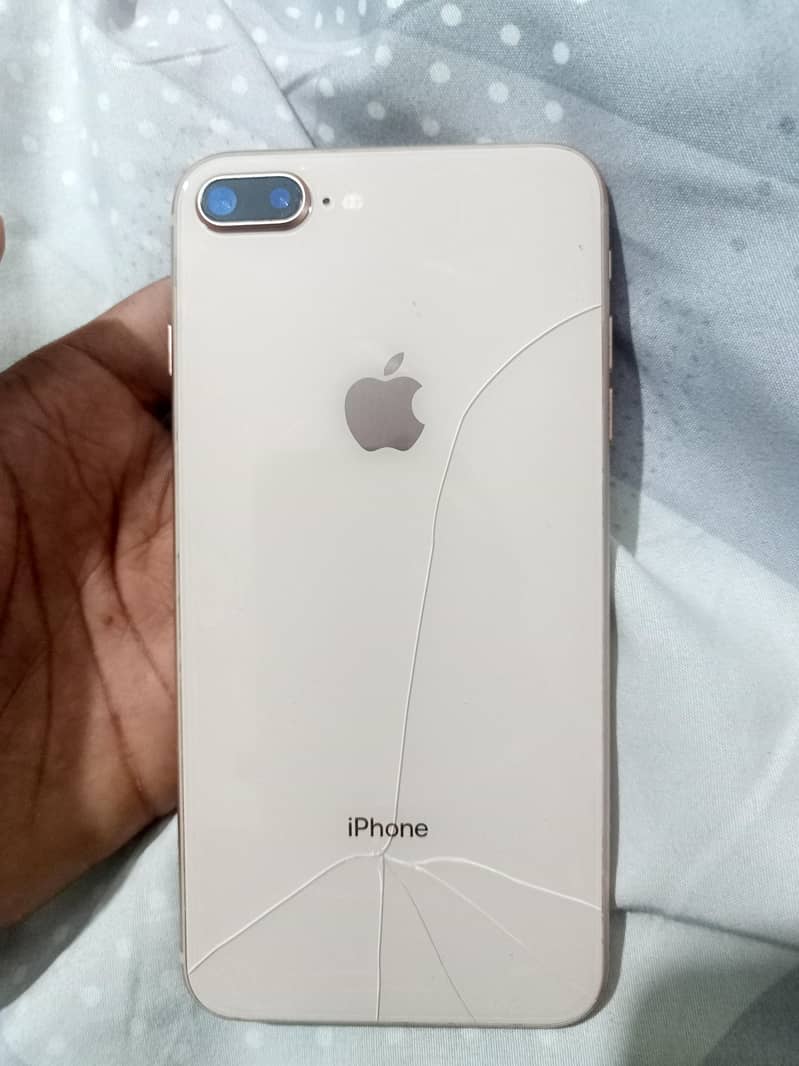 Apple iPhone 8 Plus 0