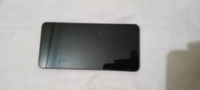 Aquos r8s pro