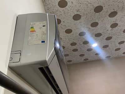 Gree G10 DC Inverter For Sale