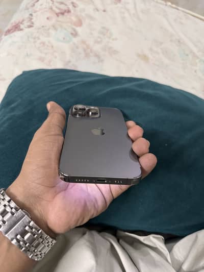iPhone 13 Pro