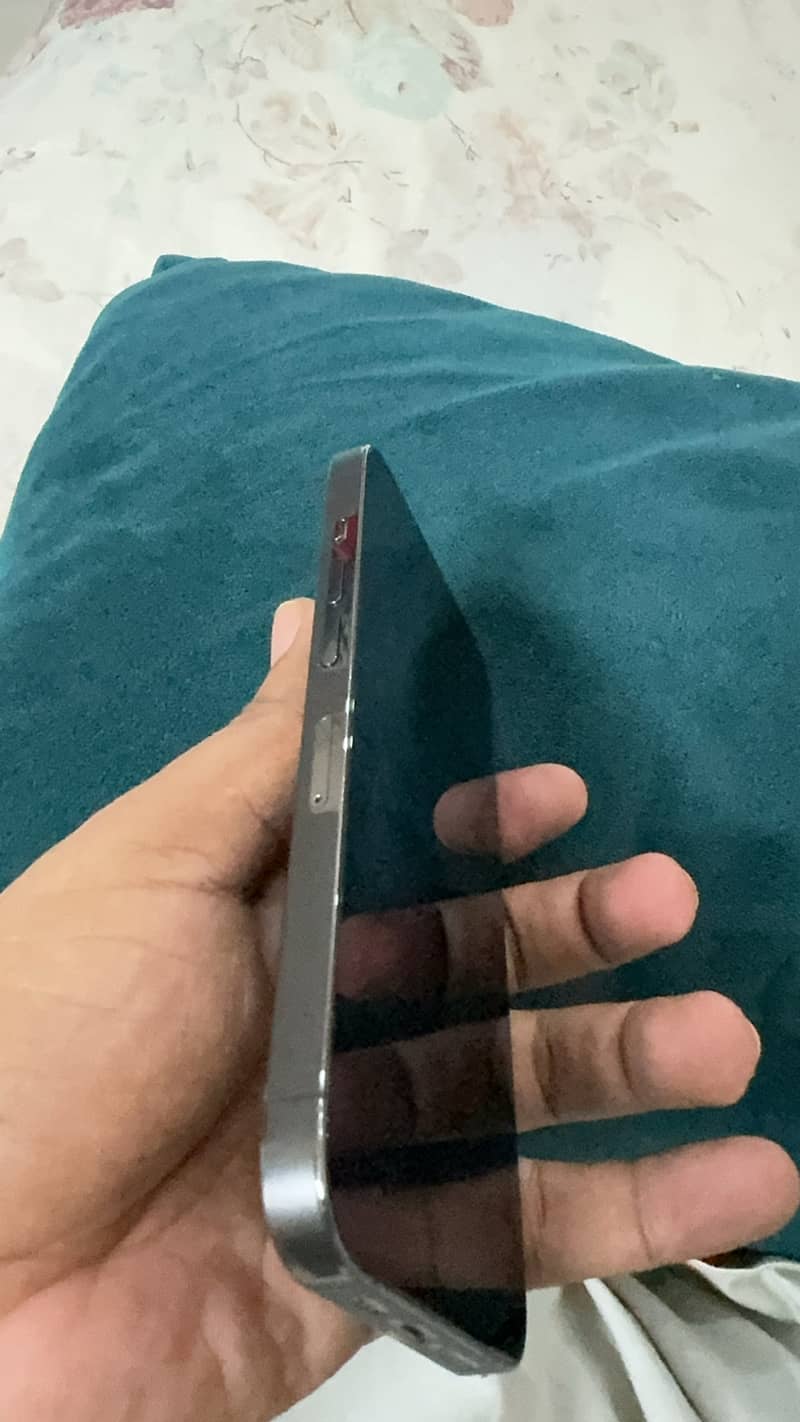 iPhone 13 Pro 7