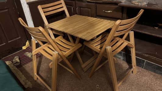 Foldable table and chairs